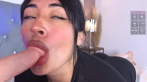 Cris online show from December 4, 12:03 pm