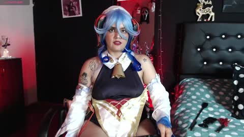 Snapshot of aprildol chatting on December 25, 4:33 am lucy online show from December 25, 4:33 am