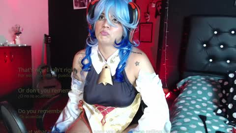 Snapshot of aprildol chatting on January 11, 8:00 am lucy online show from January 11, 8:00 am