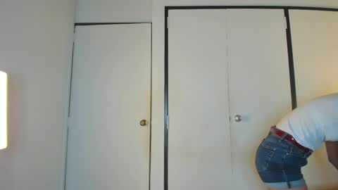 aprilgrey111 online show from April 15, 12:23 pm