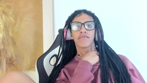 Snapshot of aprill_fox chatting on February 27, 6:07 am aprill_fox online show from February 27, 6:07 am