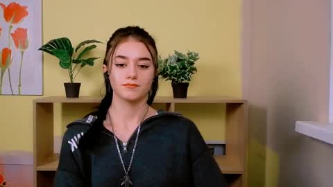 Aprill online show from December 21, 12:42 am