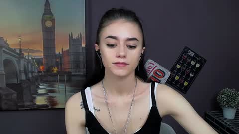 Aprill online show from January 18, 2:33 pm