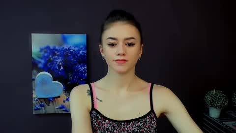 Aprill online show from February 25, 4:00 pm