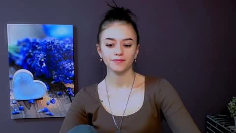 Aprill online show from March 9, 2:32 pm