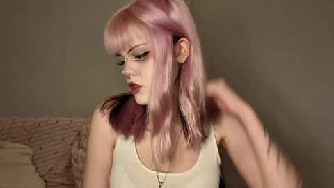 Alice D online show from May 17, 8:27 pm