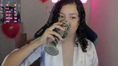 aqua emilly online show from February 15, 2:58 am