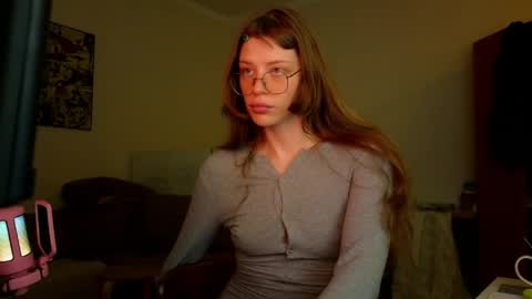aqua_sultry online show from June 1, 9:05 pm