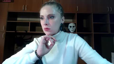 aqualen online show from November 8, 10:37 am