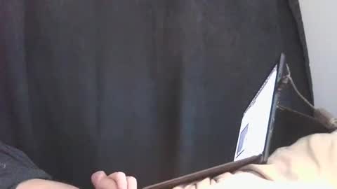 Snapshot of aquamale40 chatting on February 27, 3:01 pm aquamale40 online show from February 27, 3:01 pm