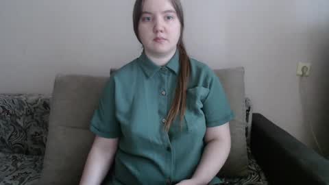 Josefin online show from April 12, 4:50 am