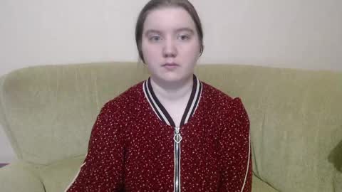 Josefin online show from May 13, 3:20 pm