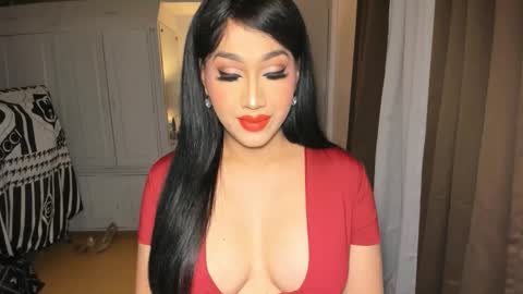 Alicia online show from March 22, 6:33 pm