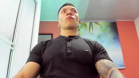 Jonathan online show from December 20, 4:14 pm