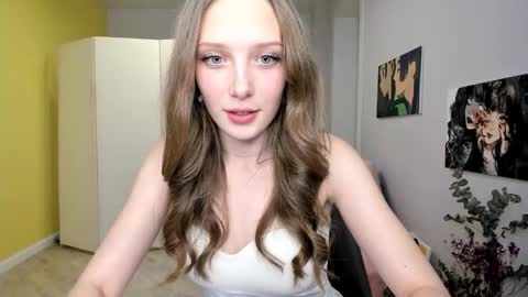Lina online show from October 6, 10:45 am