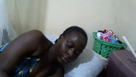 Snapshot of ara_bellah chatting on March 8, 6:37 pm ara bellah online show from March 8, 6:37 pm