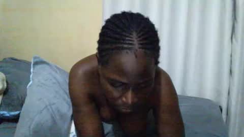 Snapshot of ara_bellah chatting on October 22, 11:48 pm ara bellah online show from October 22, 11:48 pm