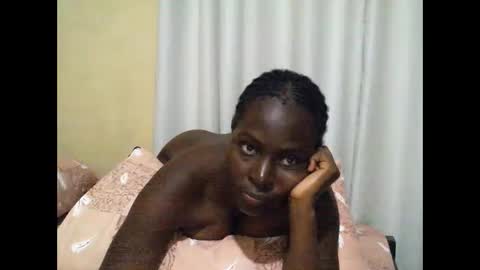 Snapshot of ara_bellah chatting on October 29, 9:49 pm ara bellah online show from October 29, 9:49 pm