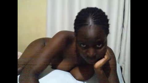 Snapshot of ara_bellah chatting on October 30, 10:43 pm ara bellah online show from October 30, 10:43 pm