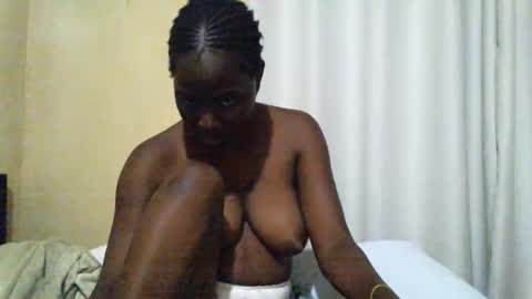 Snapshot of ara_bellah chatting on November 3, 9:05 pm ara bellah online show from November 3, 9:05 pm