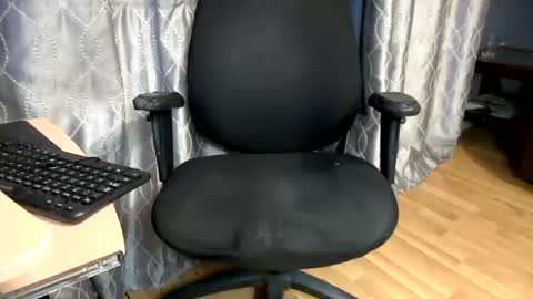 Snapshot of arab0782 chatting on July 13, 1:52 am arab0782 online show from July 13, 1:52 am