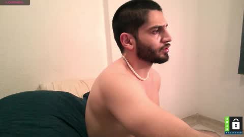 Thiago online show from January 17, 4:17 am
