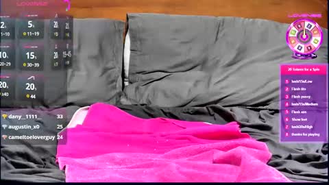 Arab Catwoman online show from January 24, 10:00 am