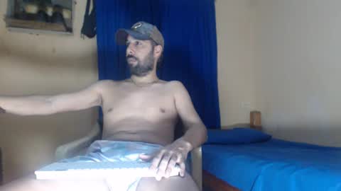 Snapshot of arabebigcock chatting on September 15, 4:01 am ARABE online show from September 15, 4:01 am