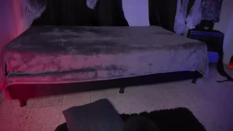 Aram 3 online show from November 5, 7:36 pm