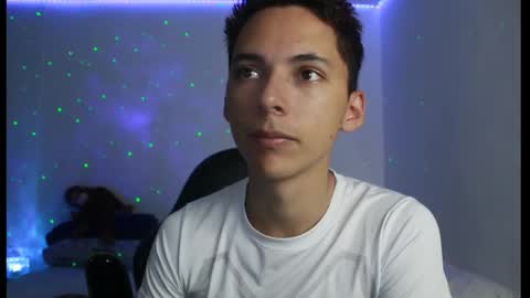 ARCHIBALDO online show from March 8, 3:39 am