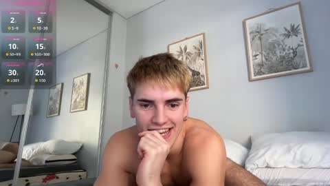 Archie online show from April 11, 7:51 pm