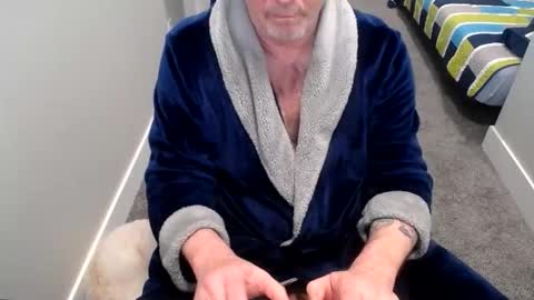 Snapshot of arcticmonkee chatting on February 14, 3:53 pm Articmonkee online show from February 14, 3:53 pm