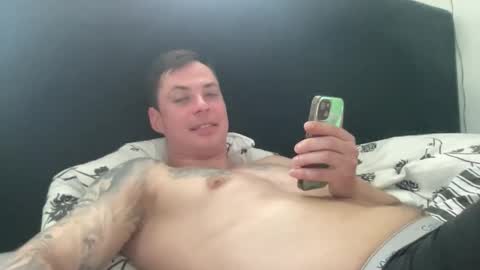 Snapshot of arczi999 chatting on May 27, 8:11 am arczi999 online show from May 27, 8:11 am