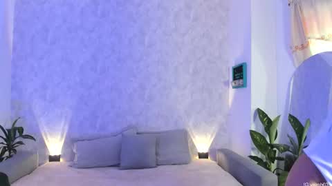    online show from October 27, 5:50 pm