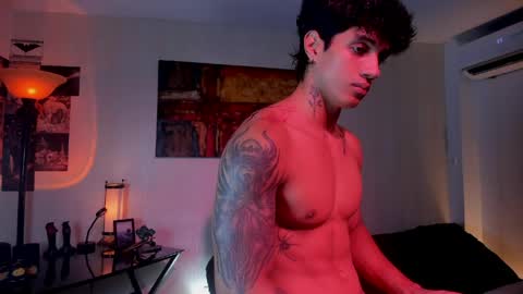 aress444 online show from April 10, 10:47 pm