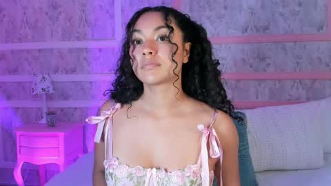 Ari online show from May 5, 11:51 am