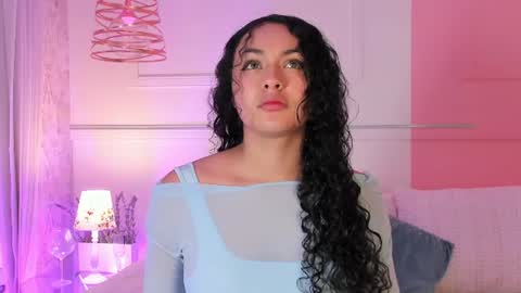 Snapshot of arhii_khay chatting on June 11, 11:52 am Ari online show from June 11, 11:52 am