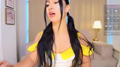 Ari online show from October 8, 1:20 pm