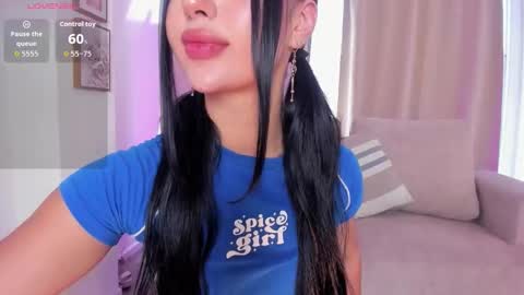 Ari online show from December 5, 3:20 pm