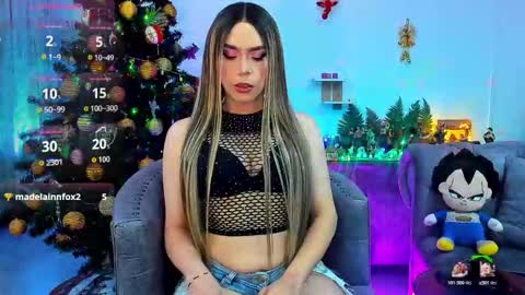 ari_sexy10 online show from December 3, 8:23 am