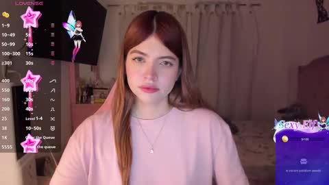 Snapshot of ari_sweet1 chatting on December 23, 6:11 am Ari online show from December 23, 6:11 am