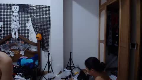 aria_arthur online show from November 2, 12:51 pm