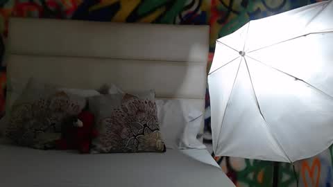 Snapshot of aria_martiin chatting on January 17, 11:17 am aria online show from January 17, 11:17 am