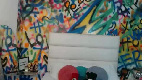 Snapshot of aria_martiin chatting on January 17, 10:53 am aria online show from January 17, 10:53 am