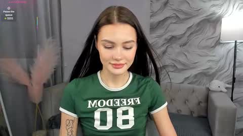 aria_mila online show from September 9, 10:26 am