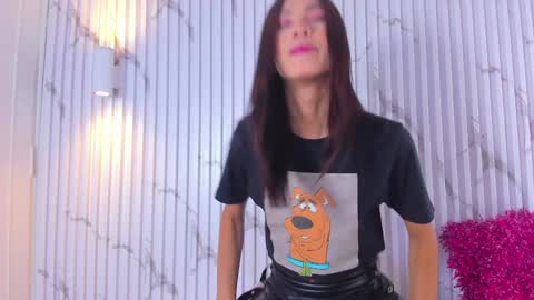 Aria Millers  online show from February 1, 7:13 pm