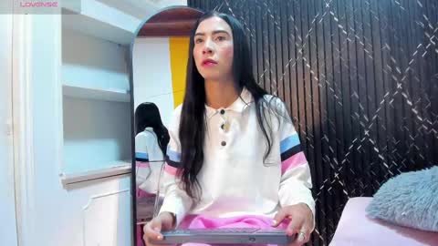 Aria Millers  online show from September 24, 11:46 am