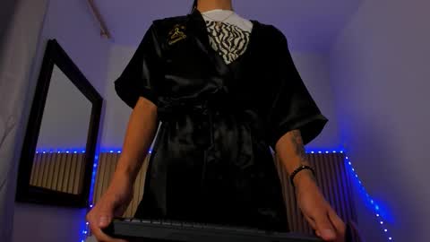 Snapshot of aria_millers_ chatting on January 5, 5:27 pm Aria Millers online show from January 5, 5:27 pm