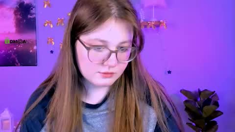 aria_mist online show from January 12, 9:47 am