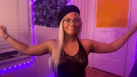 Aria Atelier online show from December 22, 8:11 am